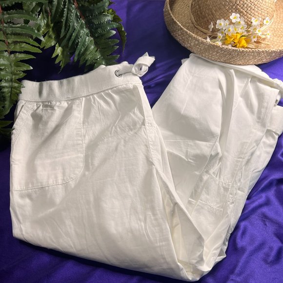 Kenneth Cole Pants - 📌Kenneth Cole Reaction White Casual Poll On Pants - Roll Up Leg - Pockets
